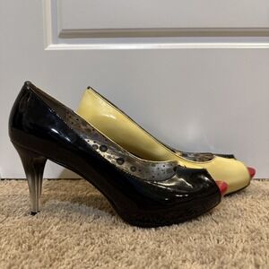 POETIC LICENSE‎ Black/Cream Patent Leather Heels Floral Print EU 40/ Womens 9